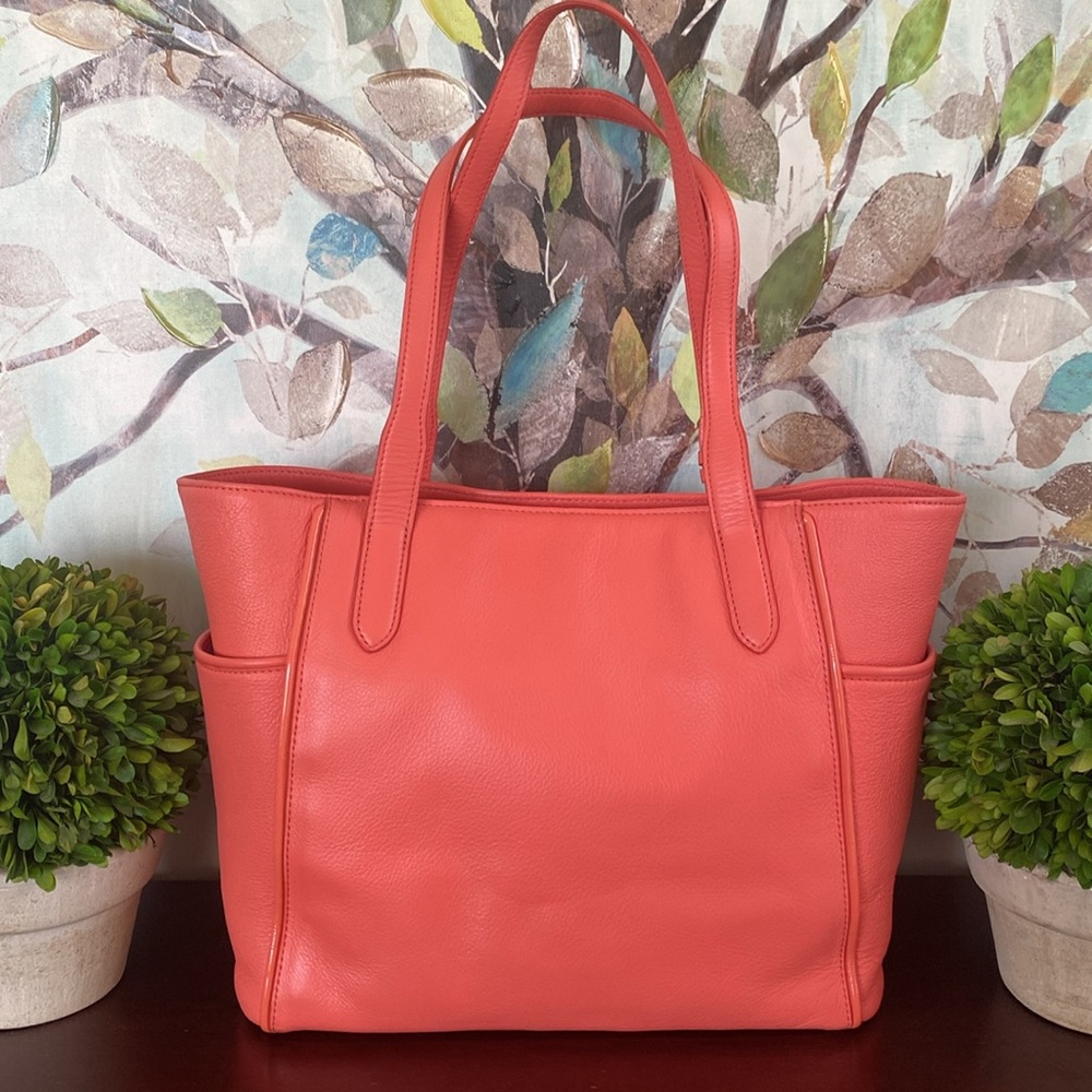 BRIGHTON “PAULINA” CORAL MELON 💯% GENUINE PEBBLED LEATHER SHOULDER TOTE BAG EUC - Picture 11 of 17